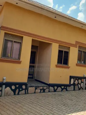11bdrm Duplex in Nabweru for sale
