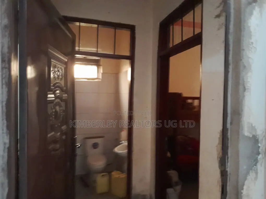 4bdrm House in Nabweru for sale