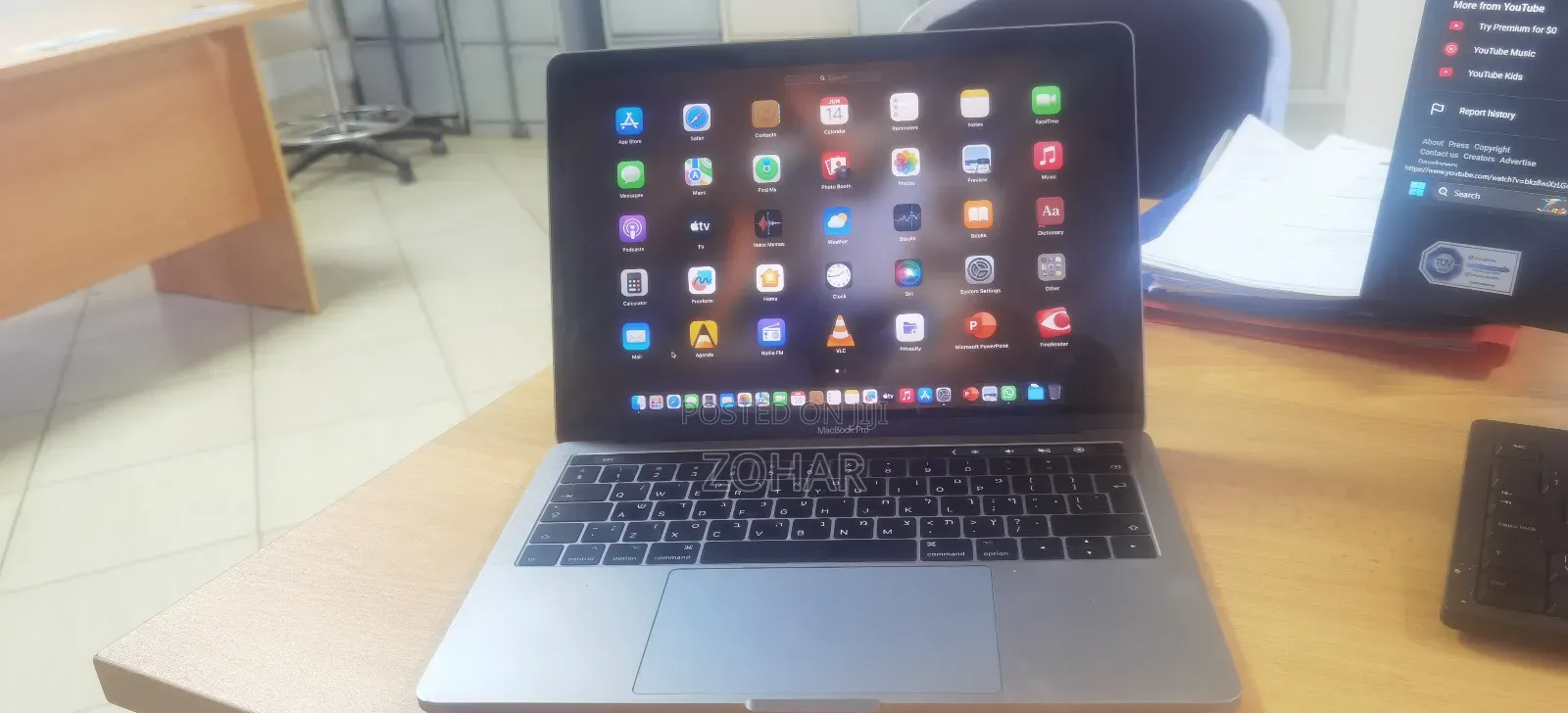 Laptop Apple MacBook Pro 2017 16GB Intel Core i7 SSHD (Hybrid) 256GB