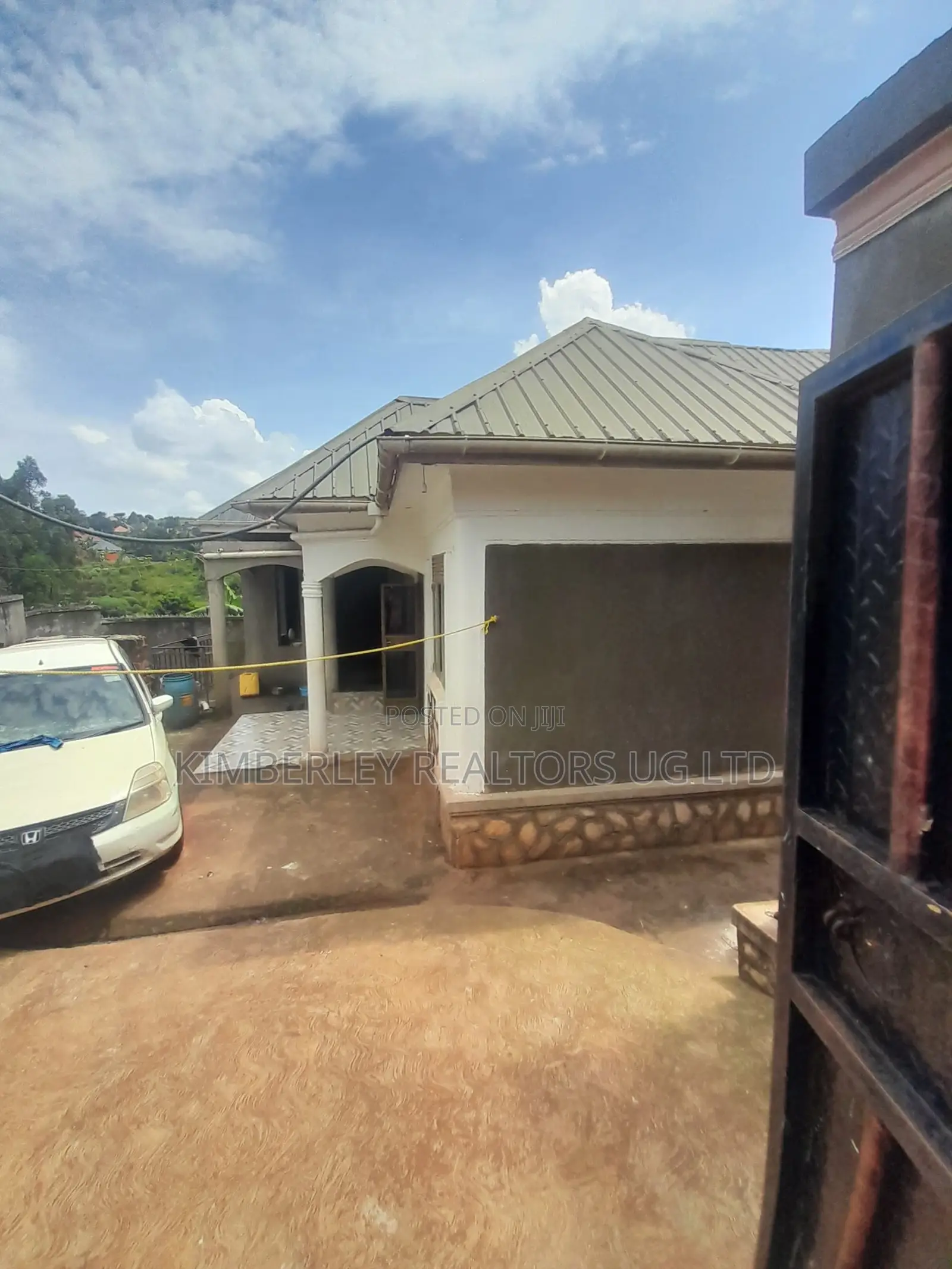 3bdrm House in Wakiso / Wakiso for sale