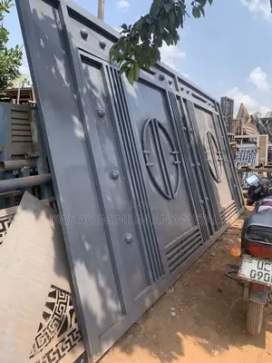 Sliding Gate