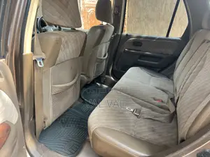 Honda CR-V LX 4WD 2002 Gold