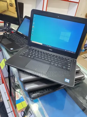 Laptop Dell Latitude 3380 4GB Intel Core i3 HDD 500GB