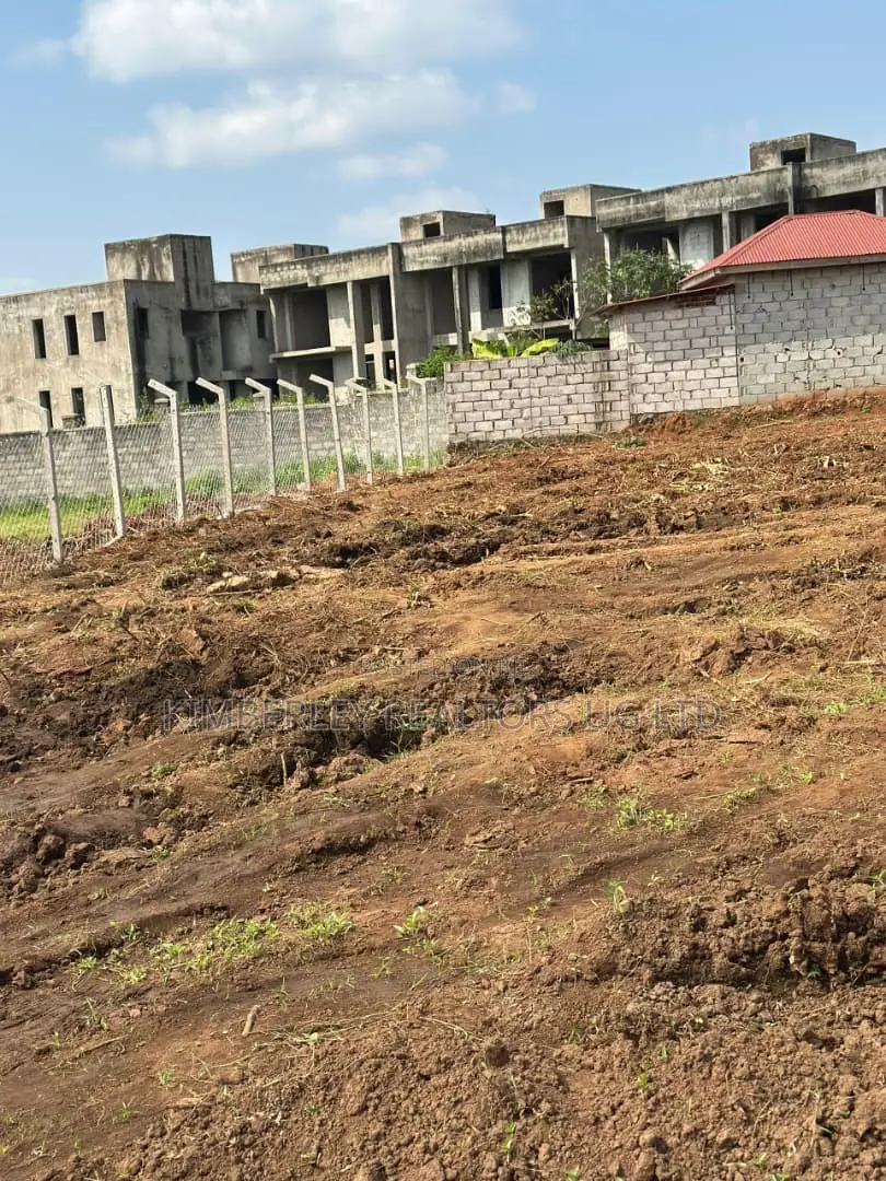 Plots on Quick Sale – Njako Estates, Nkumba