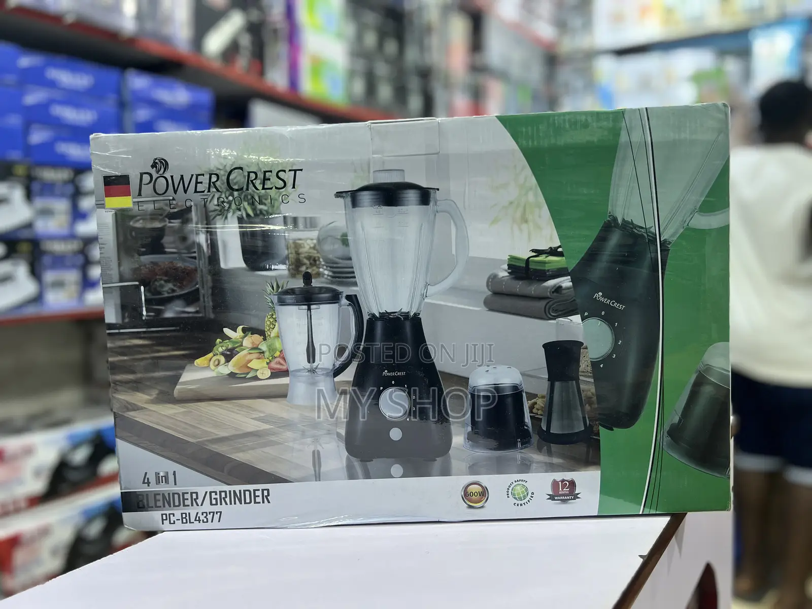 Electric Blender - Strong Motor and Easy to Use