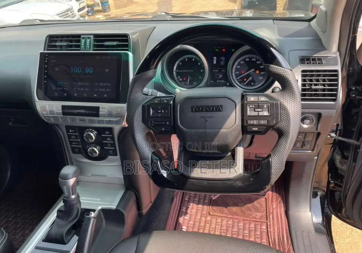 Toyota Land Cruiser Prado 2.8 D-4D 2016 Black