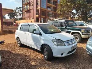 Toyota Raum 2007 White