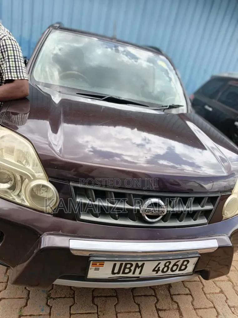 Nissan Xtrail 2010 Model