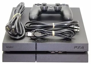 Chipped Ps4, 12 Games, 2 Pads. Even a Boda Guy Can Afford This.