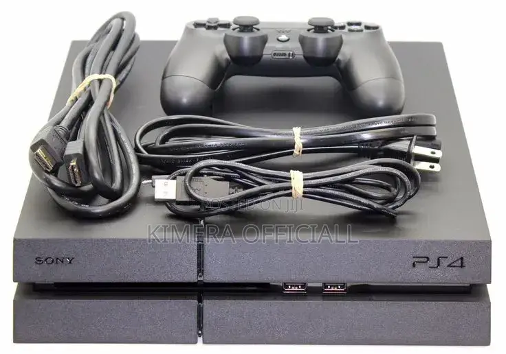 Chipped Ps4, 12 Games, 2 Pads. Even a Boda Guy Can Afford This.