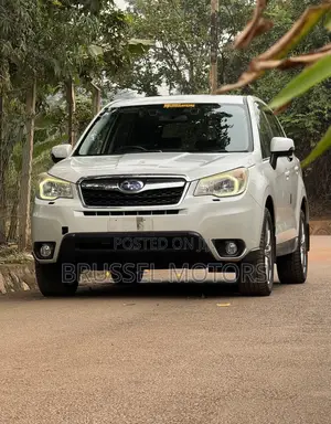 Subaru Forester 2.5X Premium 2013 White