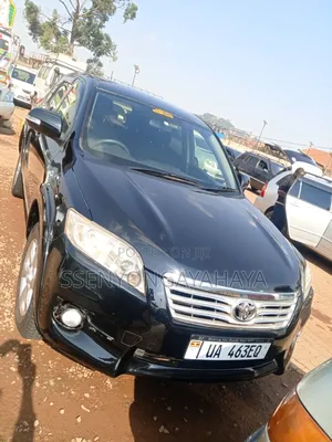 Toyota Vanguard 2011 Black