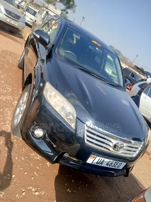 Toyota Vanguard 2011 Black