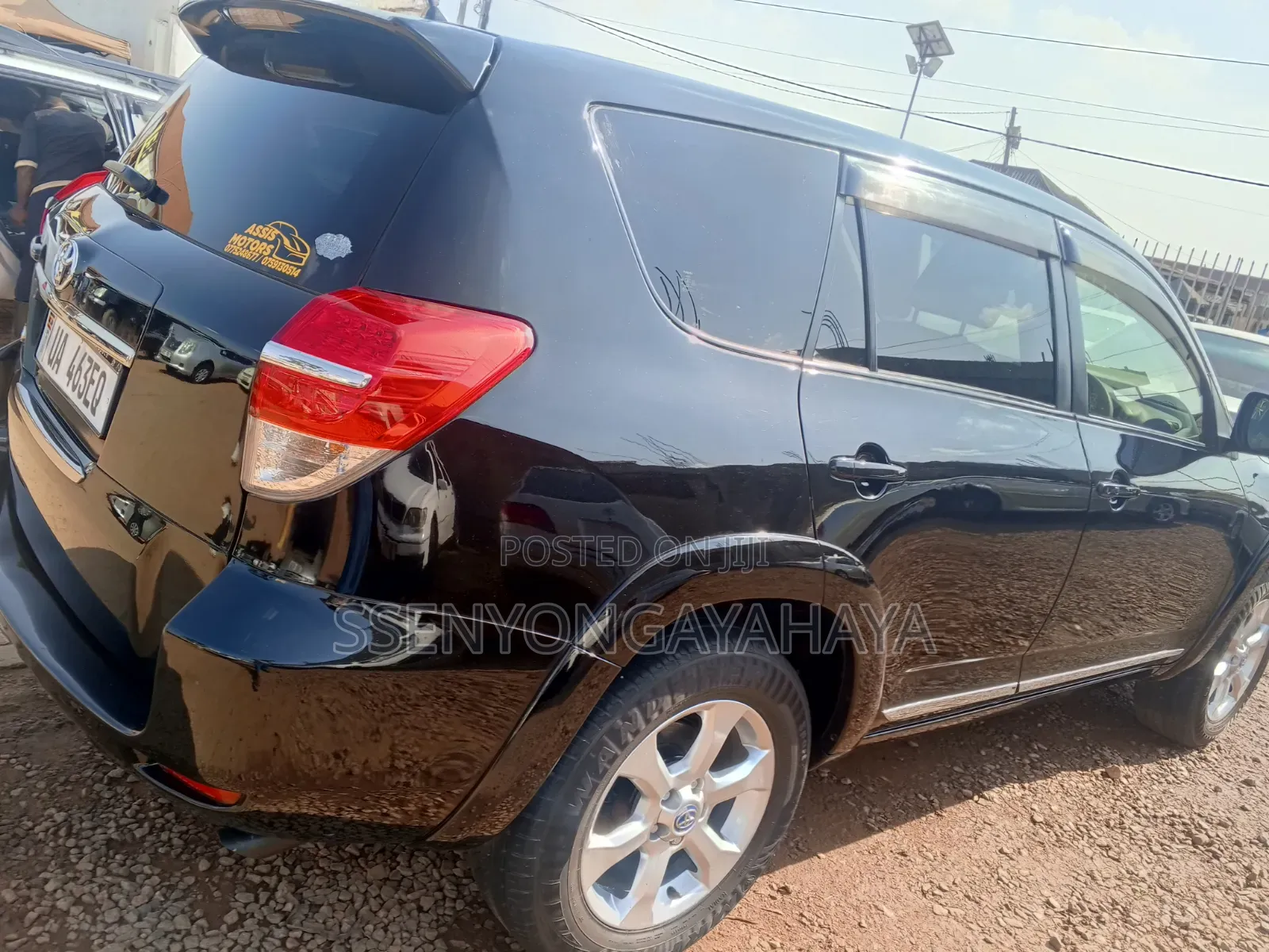 Toyota Vanguard 2011 Black