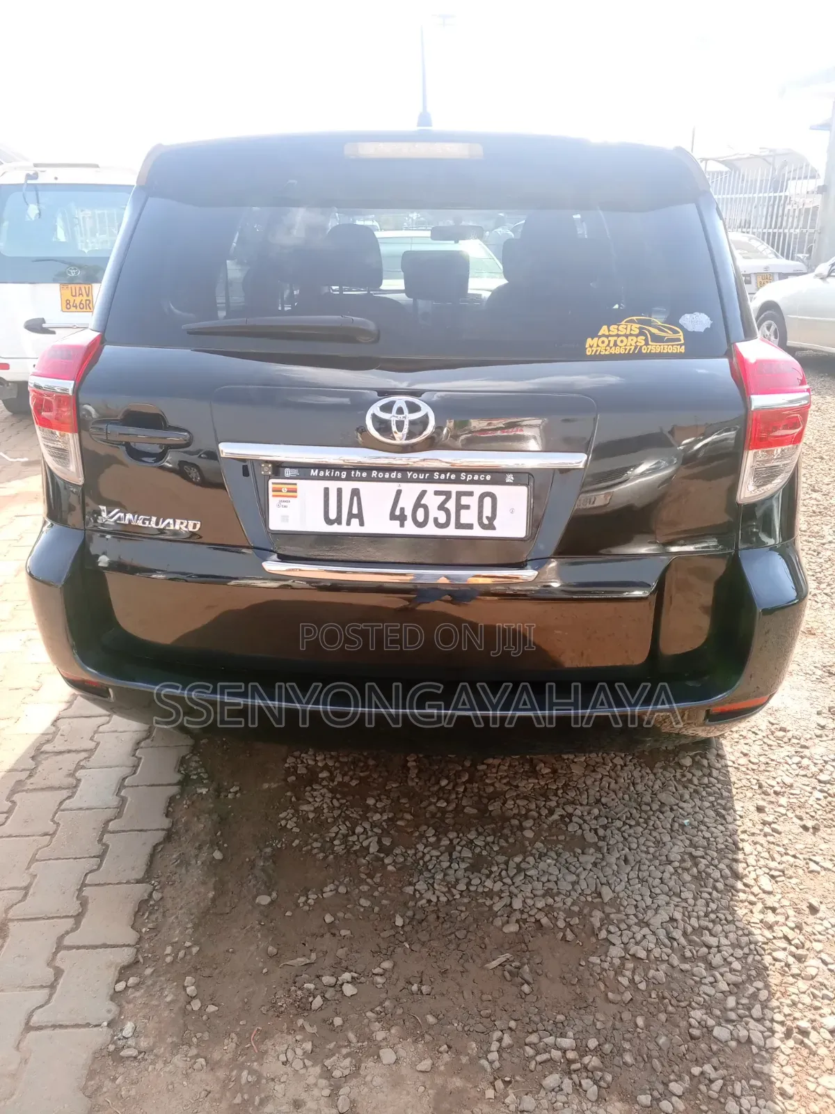 Toyota Vanguard 2011 Black