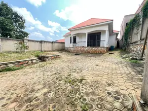 3bdrm House in Division A for sale