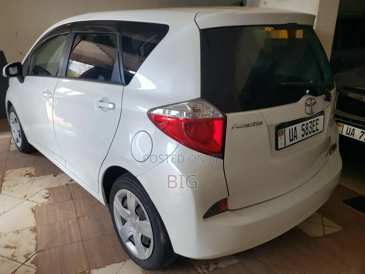 Toyota Ractis 1.5 FWD 2013 White