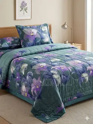 Bed Cover 5×6 ~ Purple and White Lily Floral Pattern