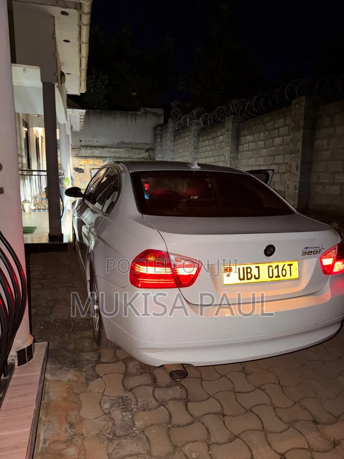 BMW 320i 2007 White