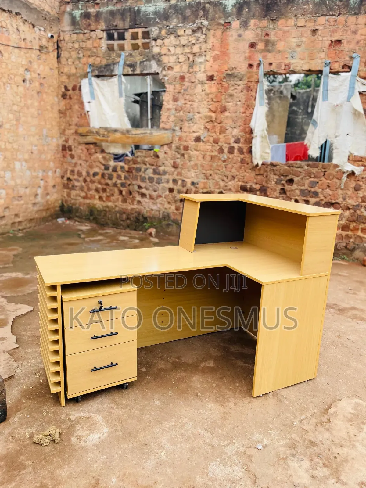 Executive Reception Tables