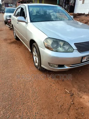 Toyota Mark II 2002 Silver