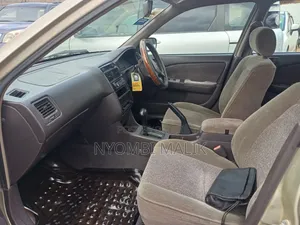 Toyota Premio 2002 Gold