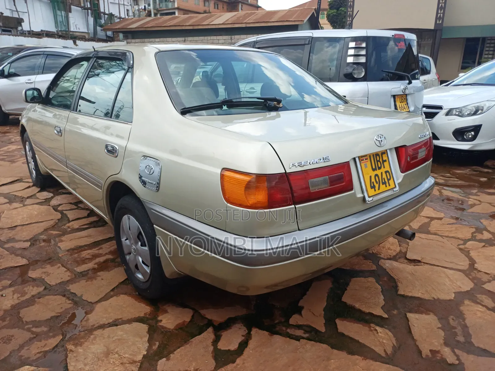 Toyota Premio 2002 Gold