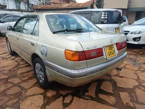 Toyota Premio 2002 Gold