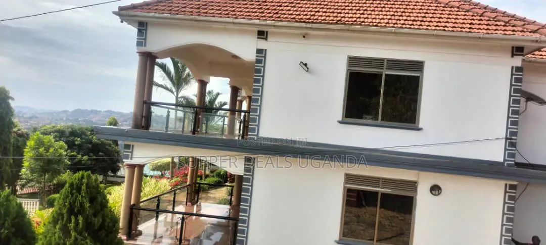 Big Building for Rent in Kisaasi
