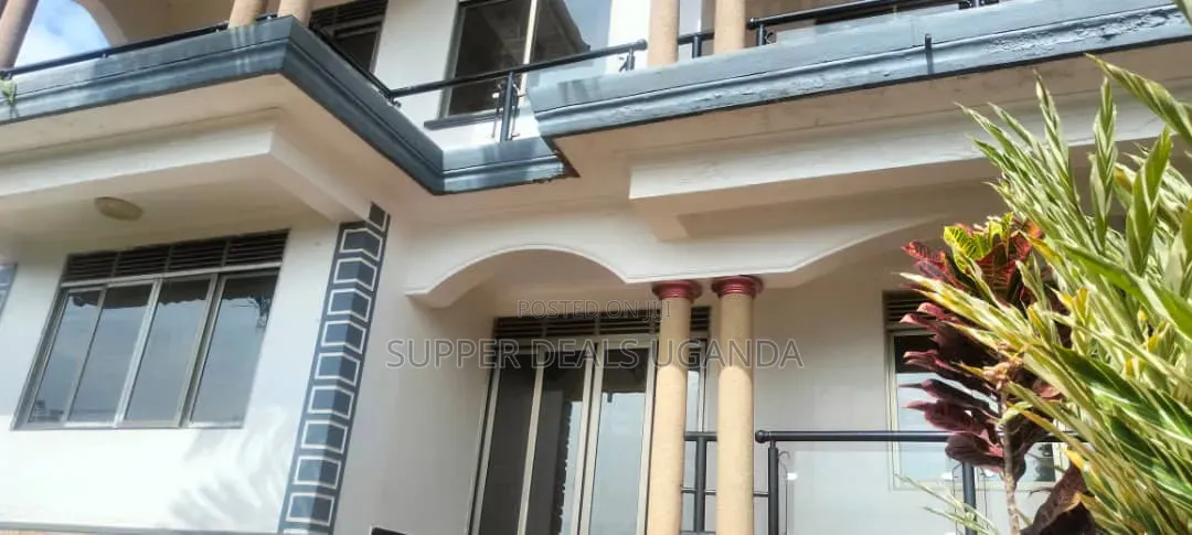 Big Building for Rent in Kisaasi