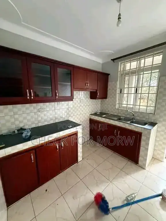 3bdrm Apartment in Bugolobi, Central Division for rent