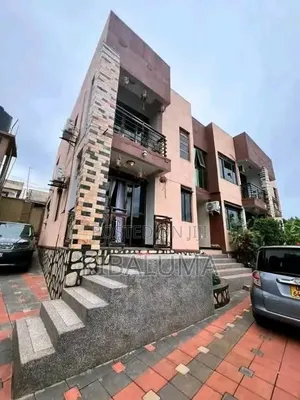 Furnished 3bdrm Apartment in Muyenga, Central Division for rent