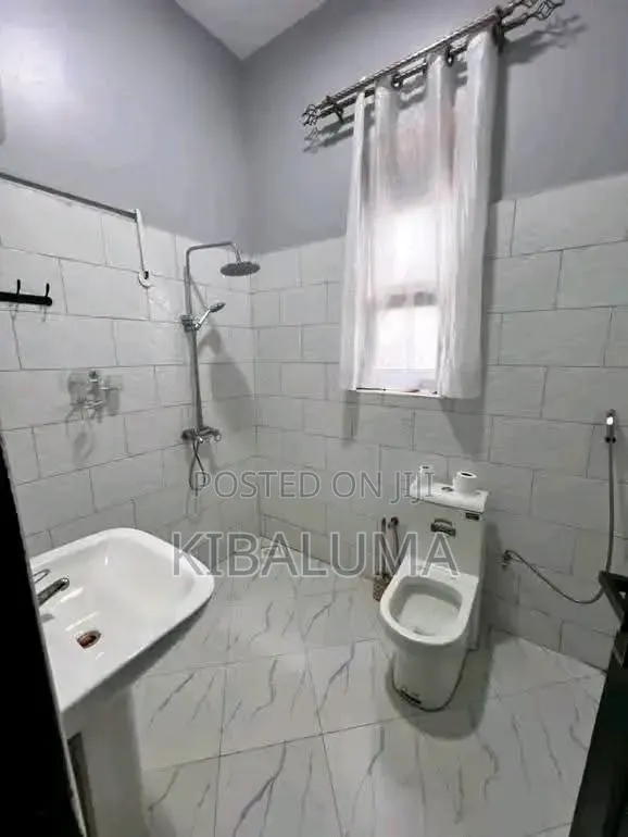 Furnished 3bdrm Apartment in Muyenga, Central Division for rent