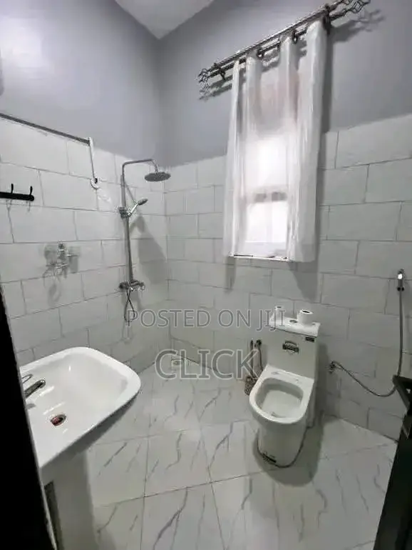 Furnished 3bdrm Apartment in Muyenga, Central Division for rent