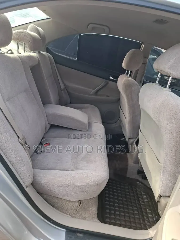 Toyota Premio 1.8 FWD 2004 Silver
