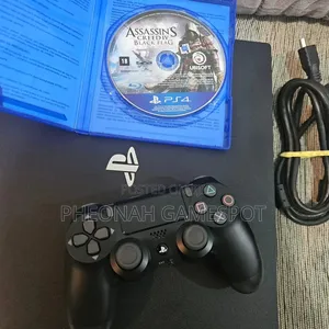 Super Loaded Ps4 Pro With 35 Games! Two Clean Pads for Gaming.