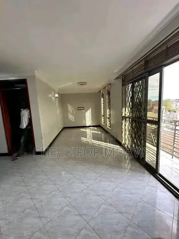 3bdrm Apartment in Mengo, Central Division for rent