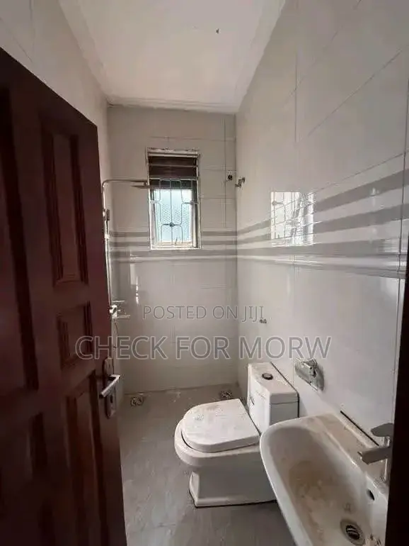 2bdrm Apartment in Mengo, Central Division for rent