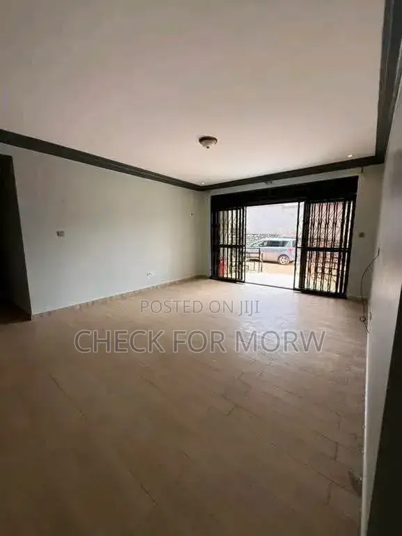 2bdrm Apartment in Kulambilo, Central Division for rent