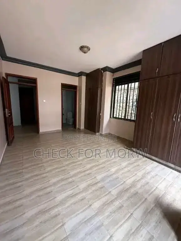 2bdrm Apartment in Kulambilo, Central Division for rent