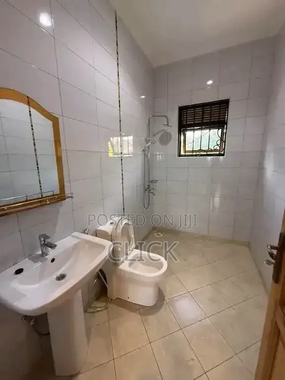 2bdrm Apartment in Mbuya, Central Division for rent