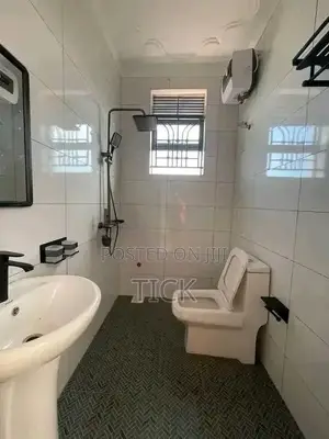 1bdrm Apartment in Muyenga, Central Division for rent