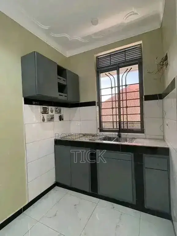 1bdrm Apartment in Muyenga, Central Division for rent