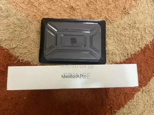 Laptop Apple MacBook Pro 8GB Apple M1 SSD 256GB