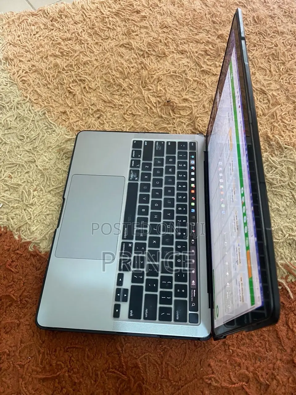 Laptop Apple MacBook Pro 8GB Apple M1 SSD 256GB