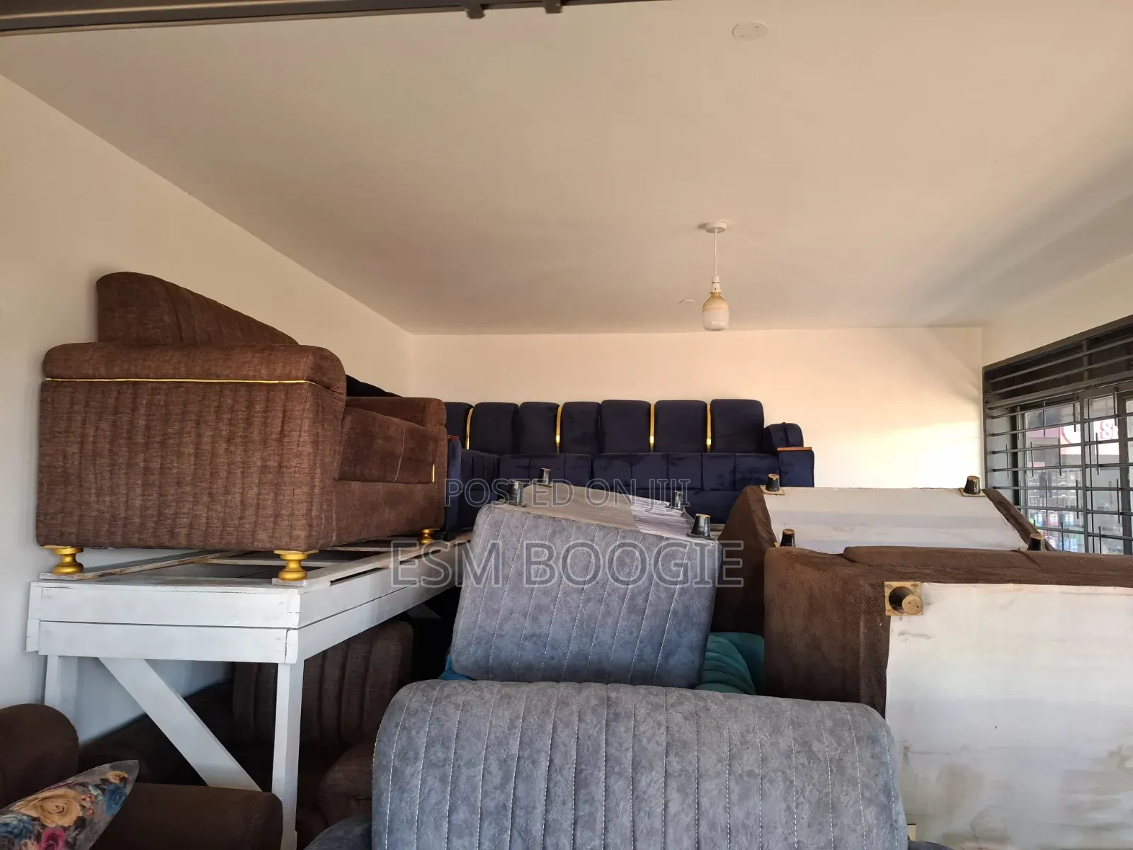 New Sofa Sets Clearing Sale