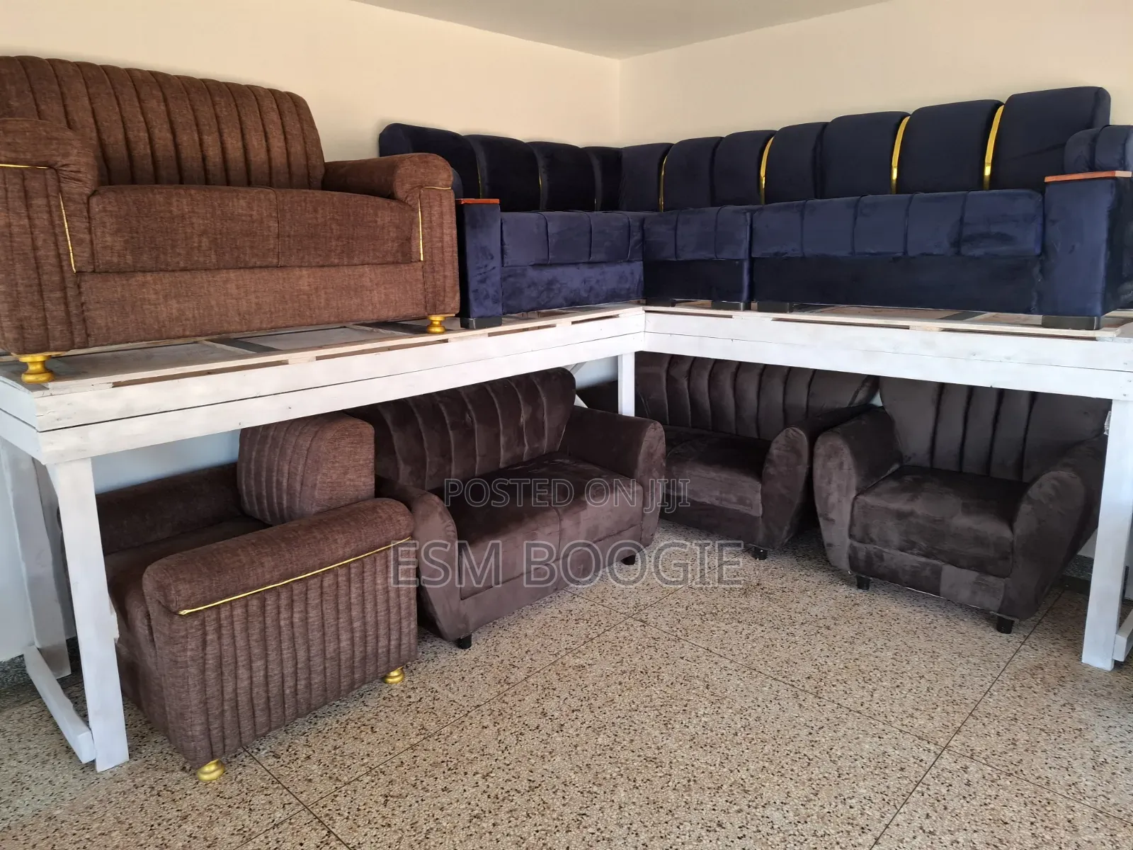 New Sofa Sets Clearing Sale