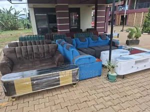New Sofa Sets Clearing Sale
