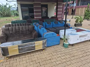 New Sofa Sets Clearing Sale