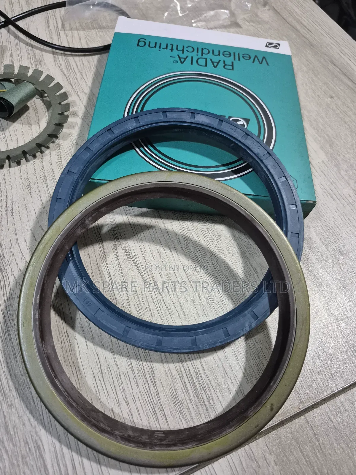 Mercedes Benz Truck Seals